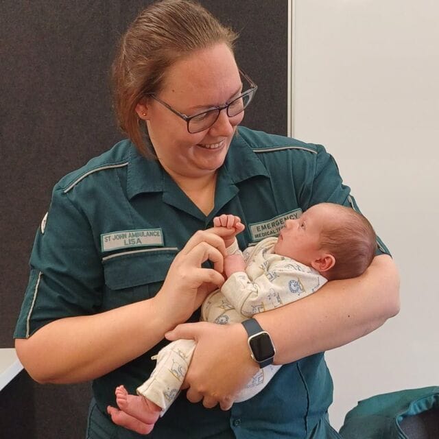 Our Albany team has made a very special delivery. 

St John WA paramedic Gerard Monks and volunteer ambulance officer Lisa Kelder arrived to the Gibellini household to find mum Jenna ready to give birth in the bathroom. Gorgeous baby James was born just 10 minutes later.

Mum and baby are doing well. Full story over on our website 💚